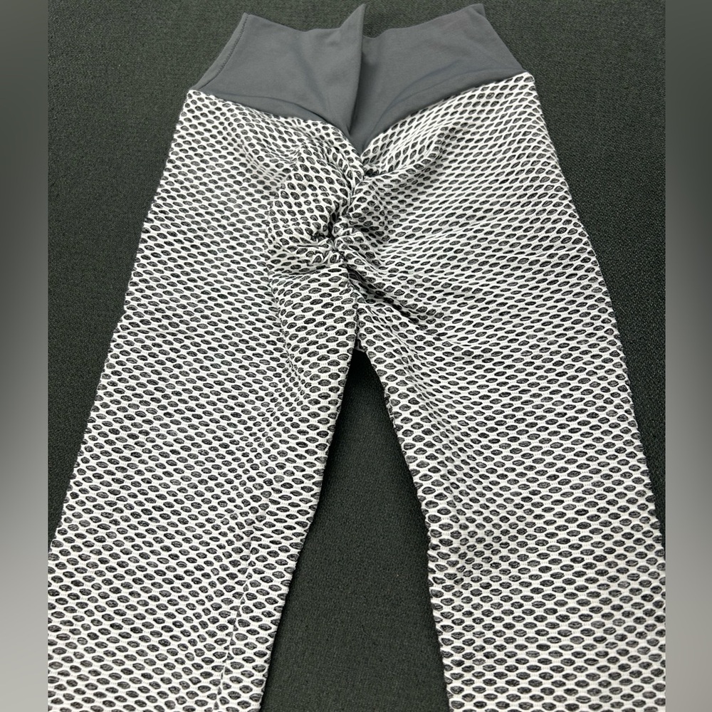 lift and butt scrunch leggings